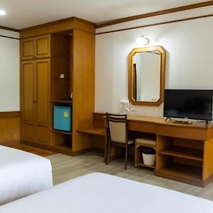 Standard Zimmer mit zwei Einzelbetten